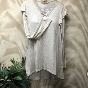 Peace Love long sleeves‎